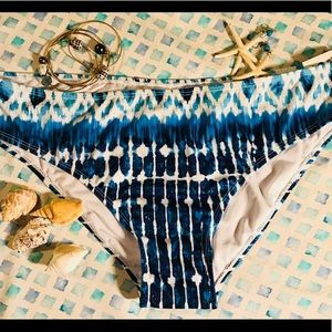 NWT rampage bikini bottom🌺